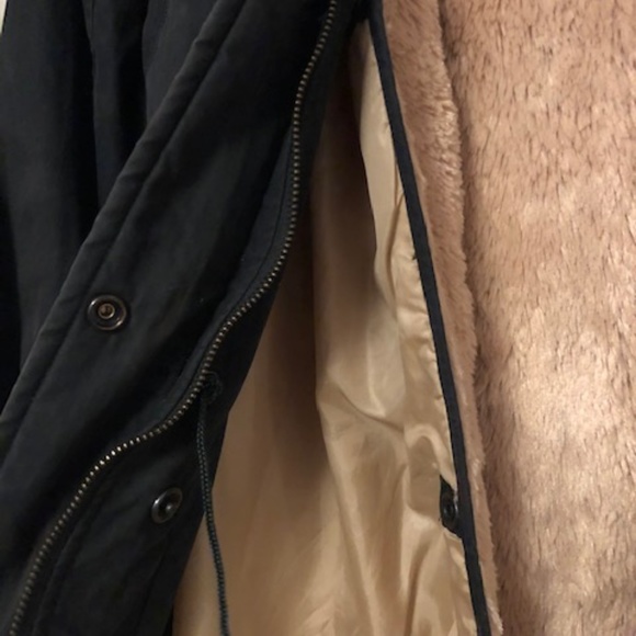 Stefanel Army Green Parka with Fur Insert - Picture 5 of 7